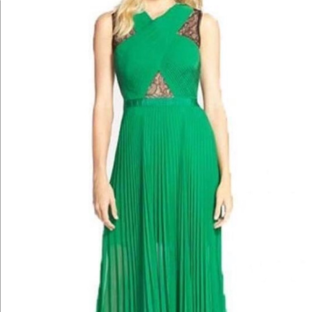 BCBGMAXAZRIA Caia Malachite Gown Cocktail Dress
